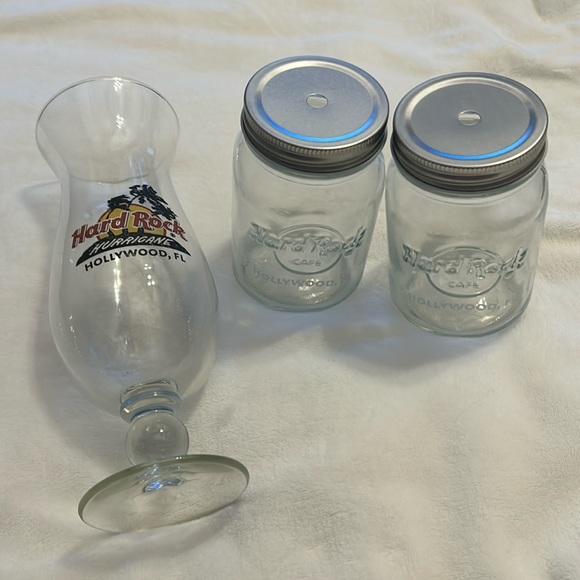 Hard Rock Cafe Hollywood Glassware - Picture 1 of 6